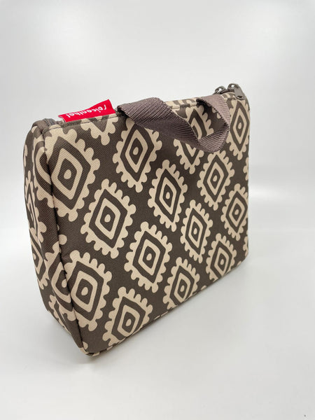 NECESER DE BAÑO DIAMOND